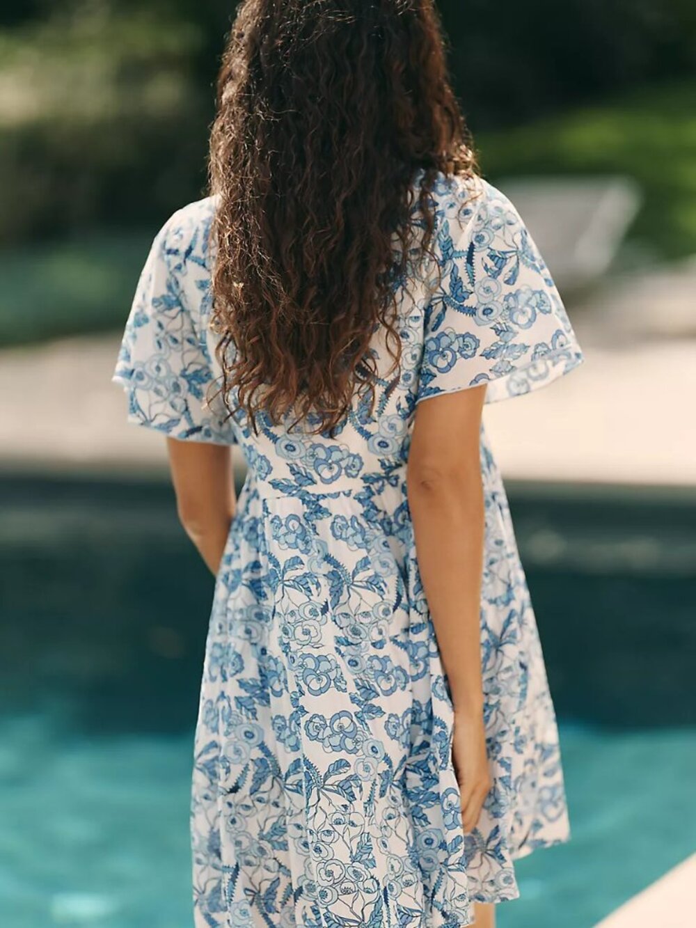 NWT - Ro's Garden Vibeka Floral Tiered A-Line Babydoll Mini Dress - Picture 2 of 16